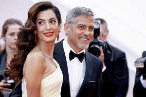 Джордж Клуни не иска Амал да гледа "Батман и Робин"