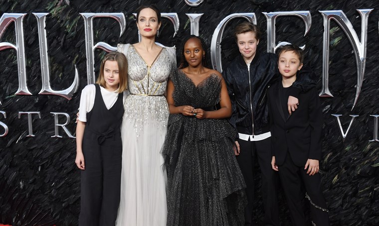 Анджелина Джоли защитава децата по време на пандемия