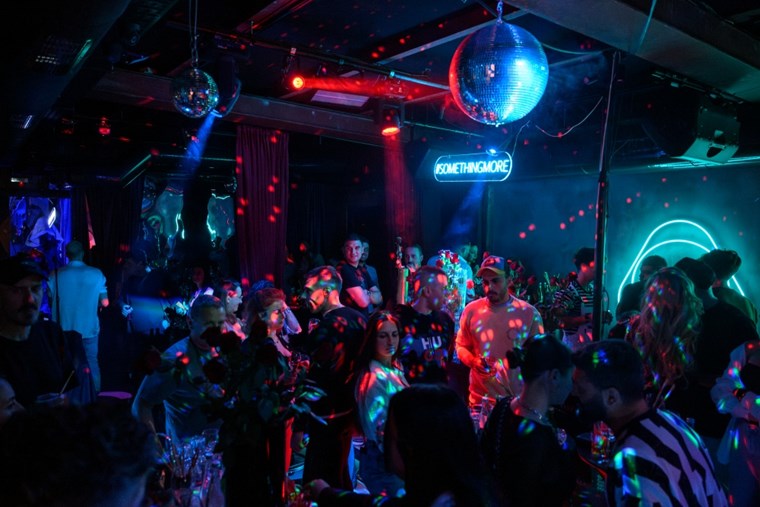 Iqos party