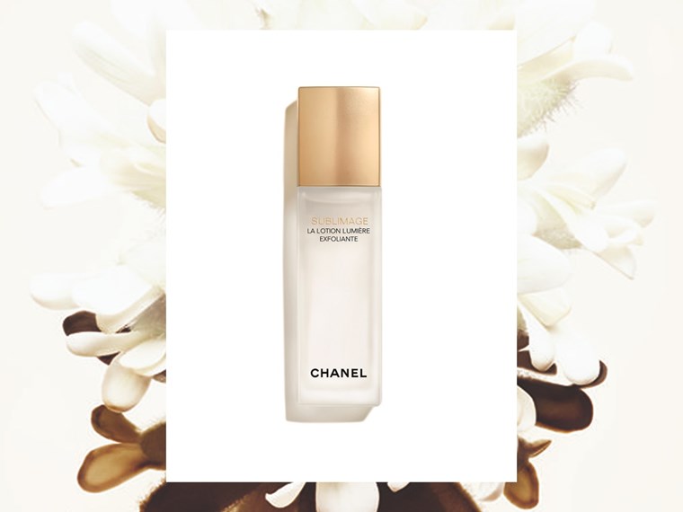 Sublimage La Lotion LumièrE Exfoliante на Chanel