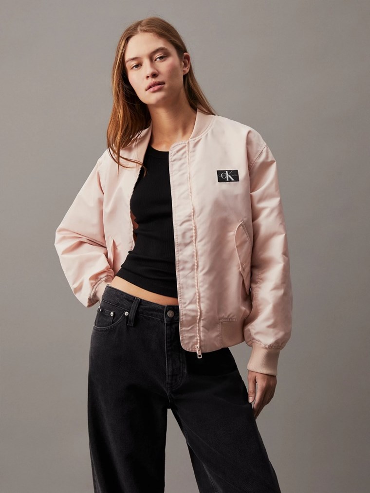 Calvin Klein Jeans пролет-лято 2024