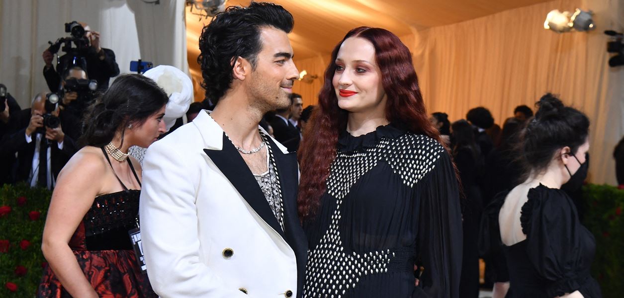 Джо Джонас и Софи Търнър станаха родители за втори път