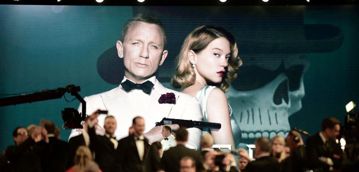 007: Актьорите, влизали в образа на легендарния Джеймс Бонд