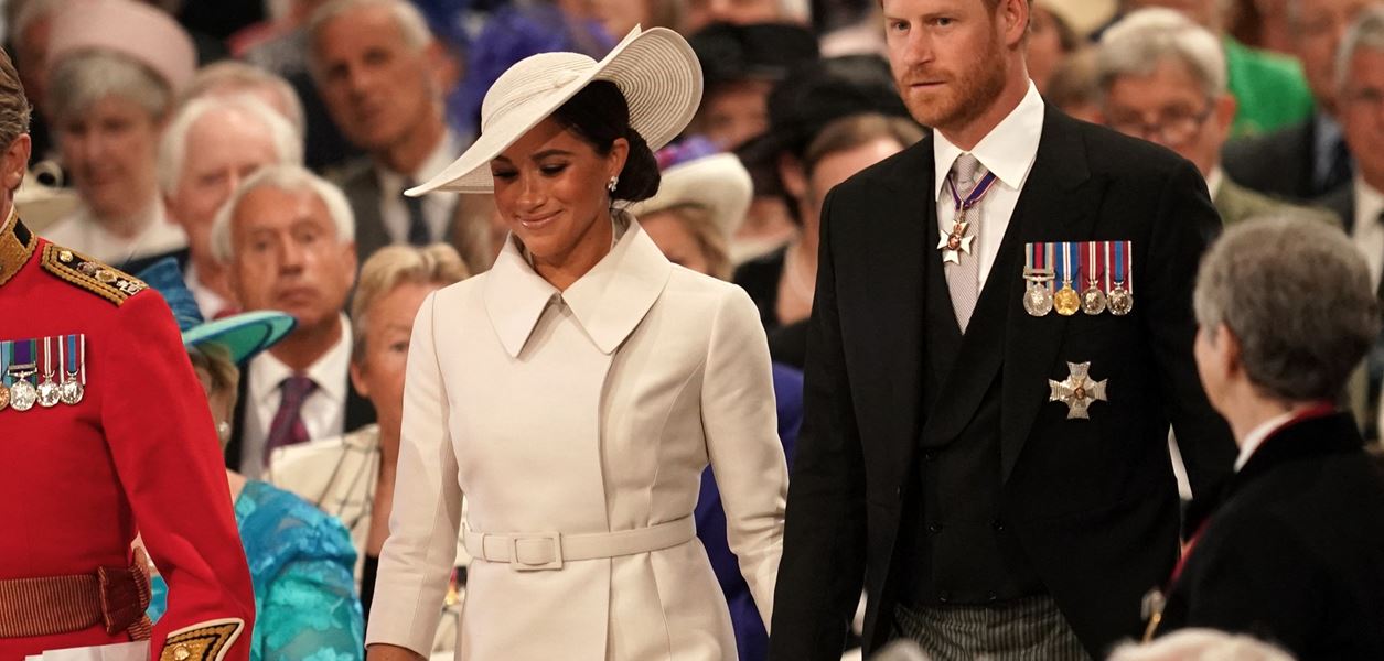 Крал Чарлз гони Хари и Меган от дома им в Уиндзор