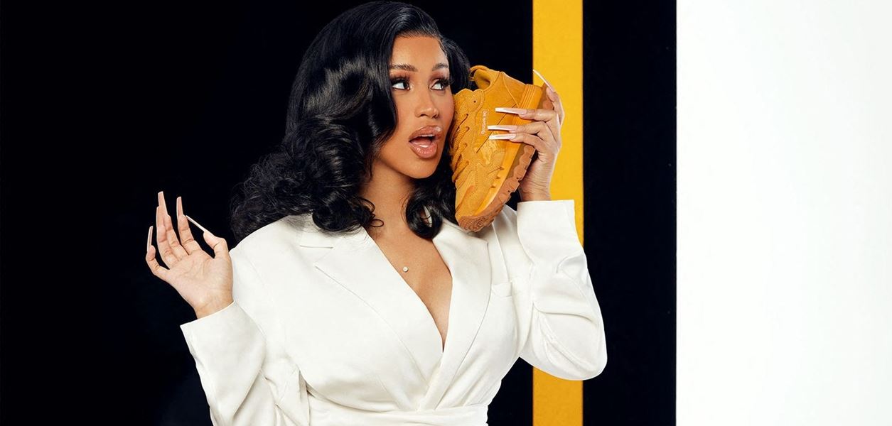 Карди Би разкрива своята тайна за здрава коса