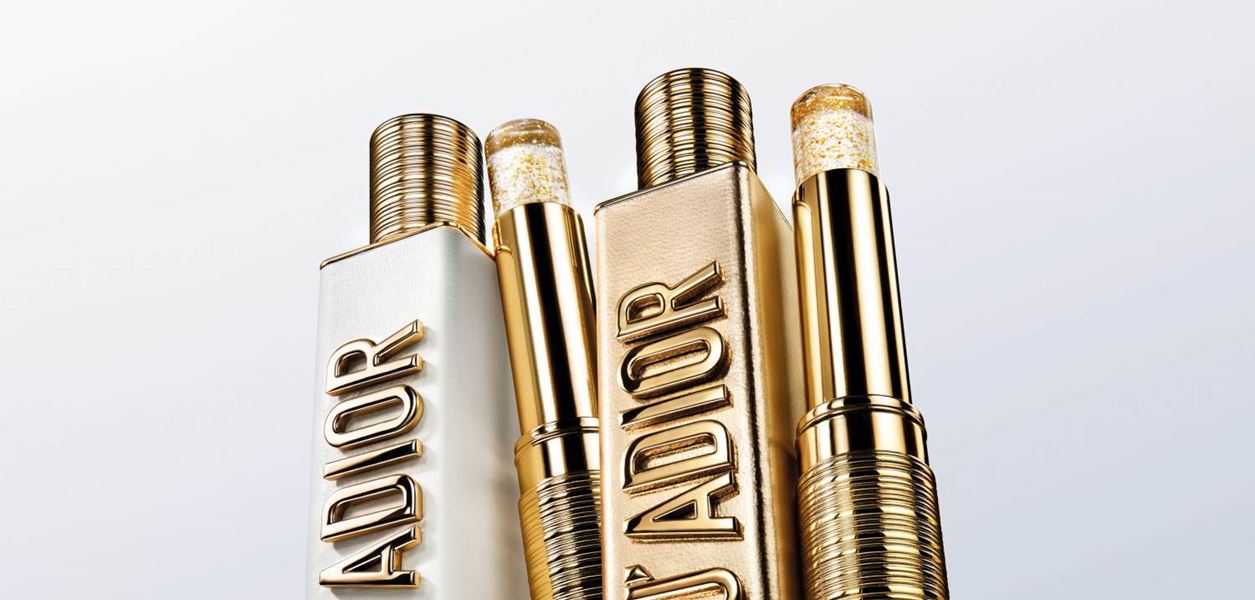 J ADIOR: Парфюмът на сияйната елегантност