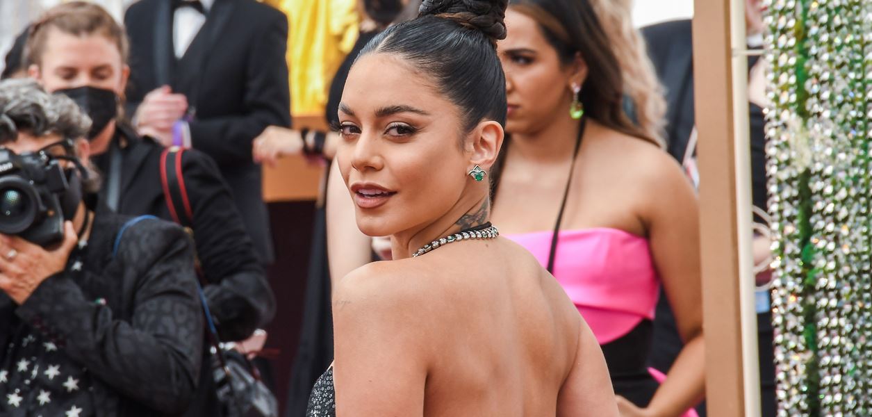 Ванеса Хъджънс може да общува с призраци