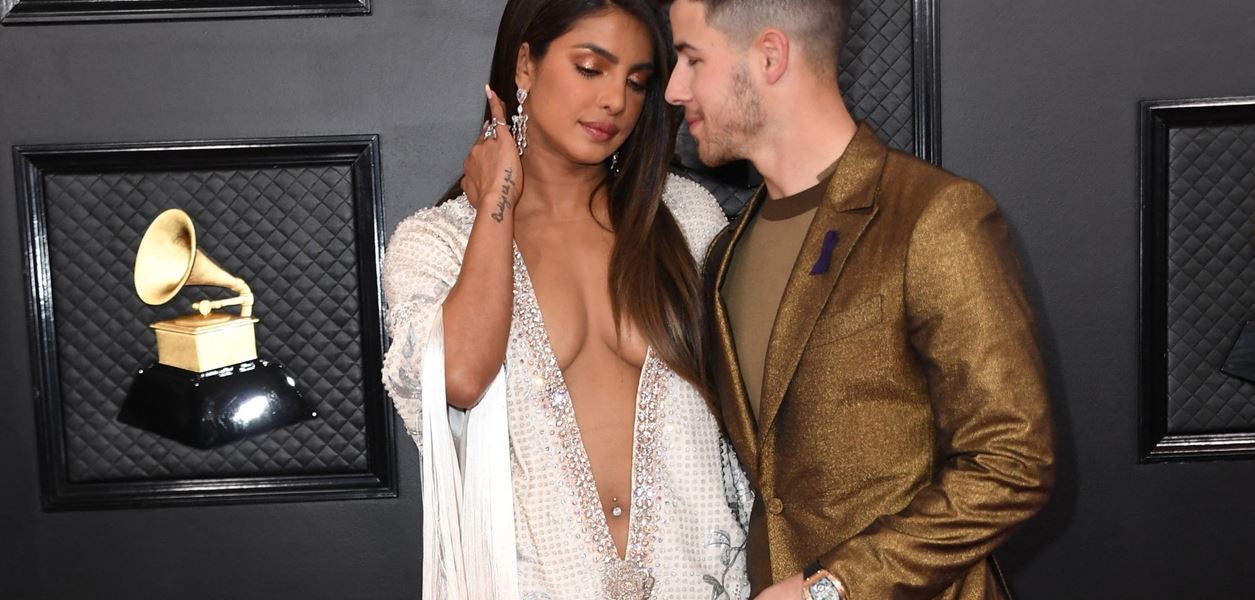 Ник Джонас и Приянка Чопра показаха дъщеря си за първи път