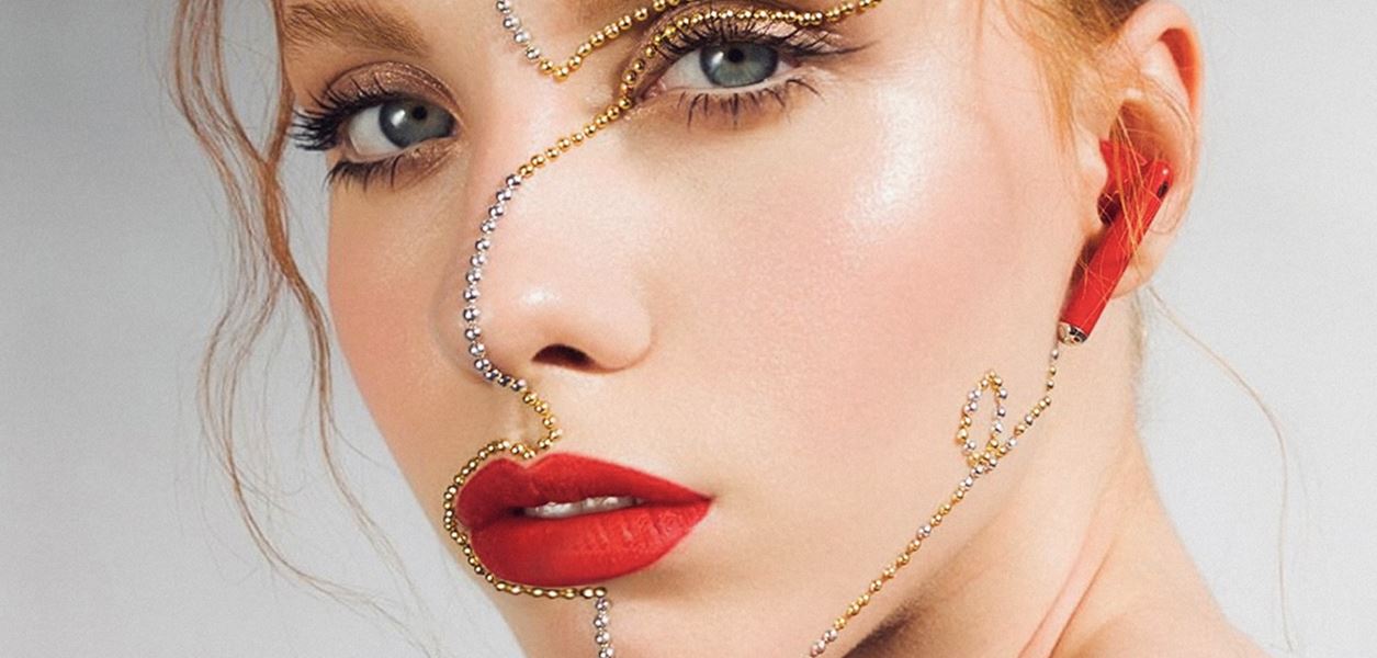 3 beauty тенденции и smart аксесоарите, с които да ги подчертаете