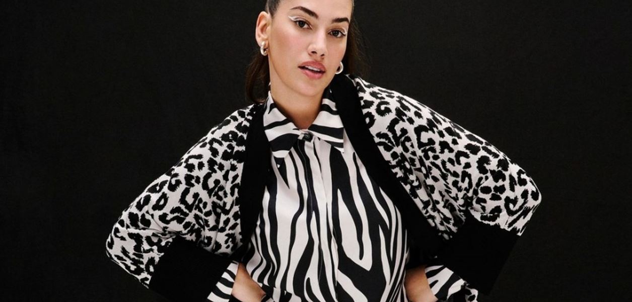 Минималистични сулуети и изискани цветове от Marina Rinaldi