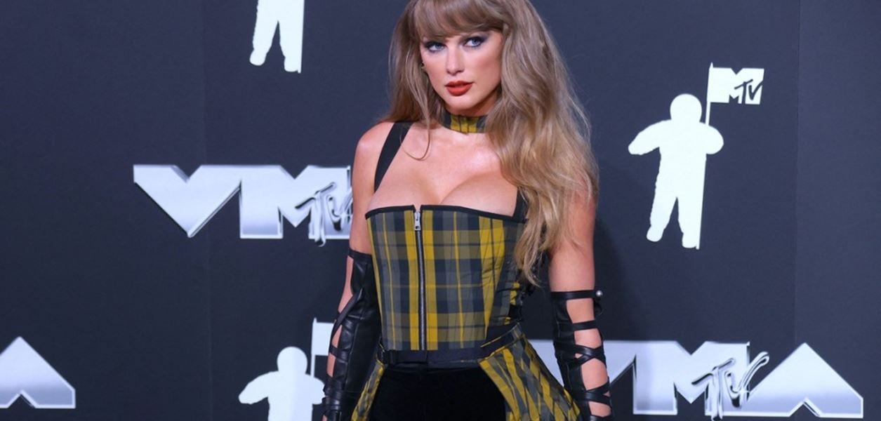 Тейлър Суифт счупи всички рекорди на видео наградите на MTV