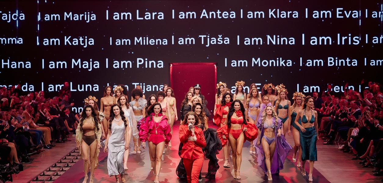 LISCA впечатли международната публика с ексклузивно модно шоу