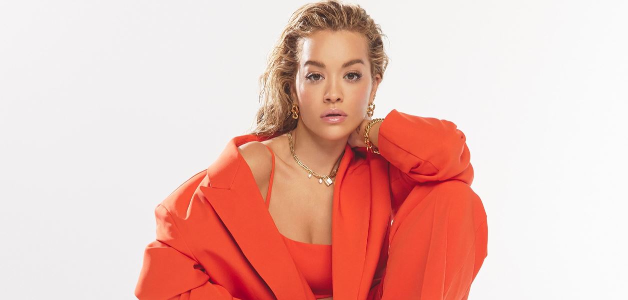 Рита Ора ще участва в предисторията на "Красавицата и Звяра"