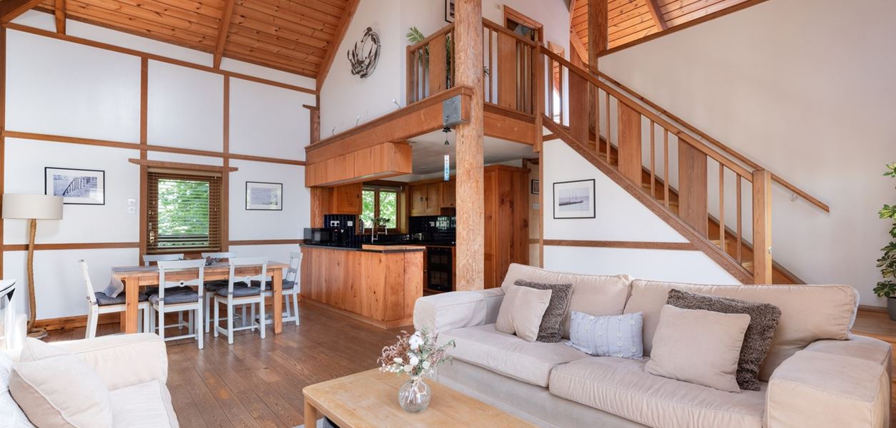 Японската къща на Кейт Уинслет бе пусната за продан