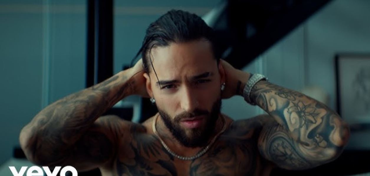 Малума ни кара да забравим зимата с новото си видео