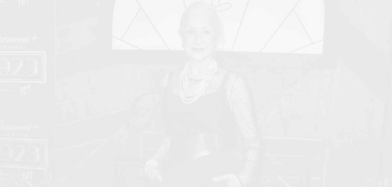 Хелън Мирън почете кралица Елизабет на наградите БАФТА
