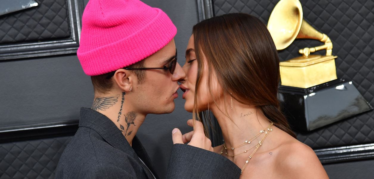 Джъстин и Хейли Бийбър празнуват 4 години брак