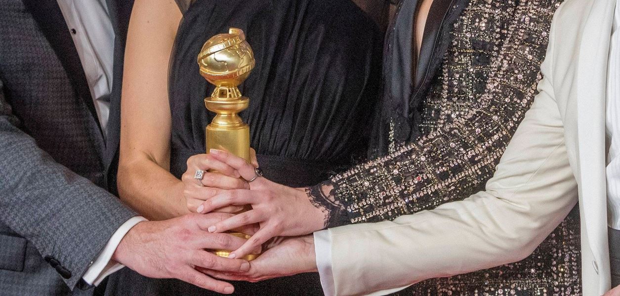 Раздават Златните глобуси без публика и официална церемония