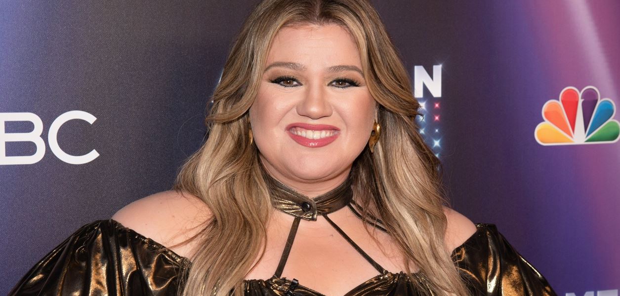 Кели Кларксън се учи да споделя емоциите си с децата