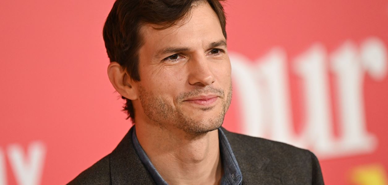 Събитията са много трудни за Аштън Къчър