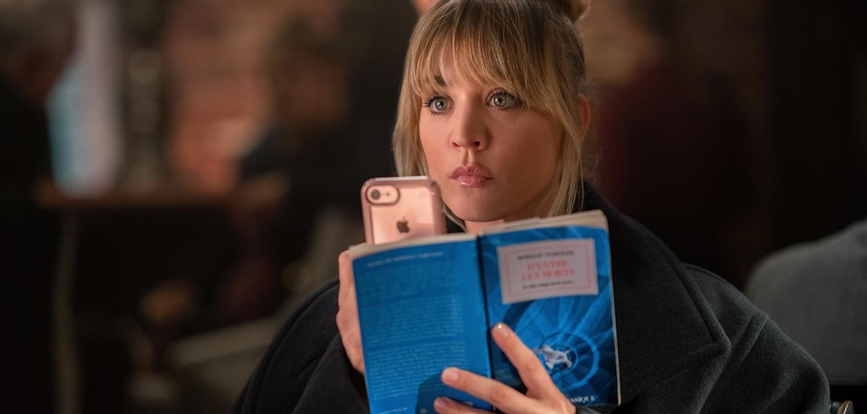 &quot;Стюардесата&quot; се завръща с по-малко алкохол и повече въпросителни