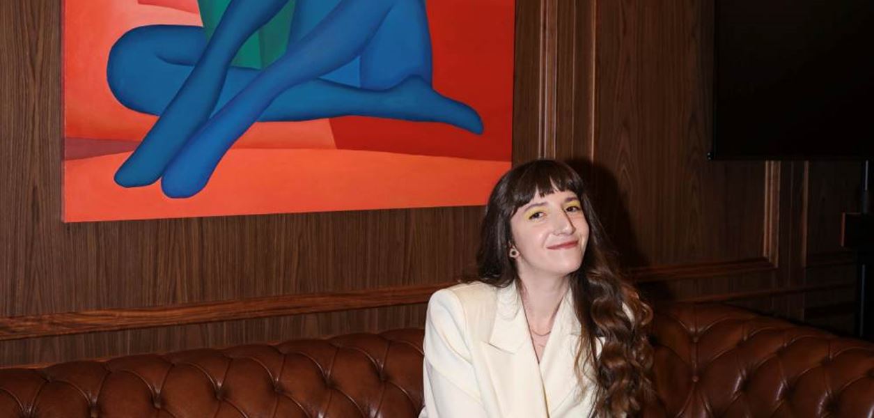 Джени Иванова представи нова самостоятелна изложба