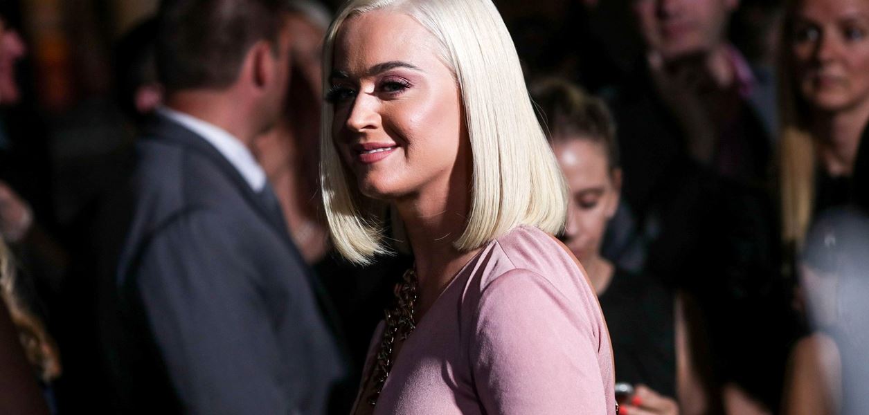 Кейти Пери разказва най-важните моменти на Дейзи Дав