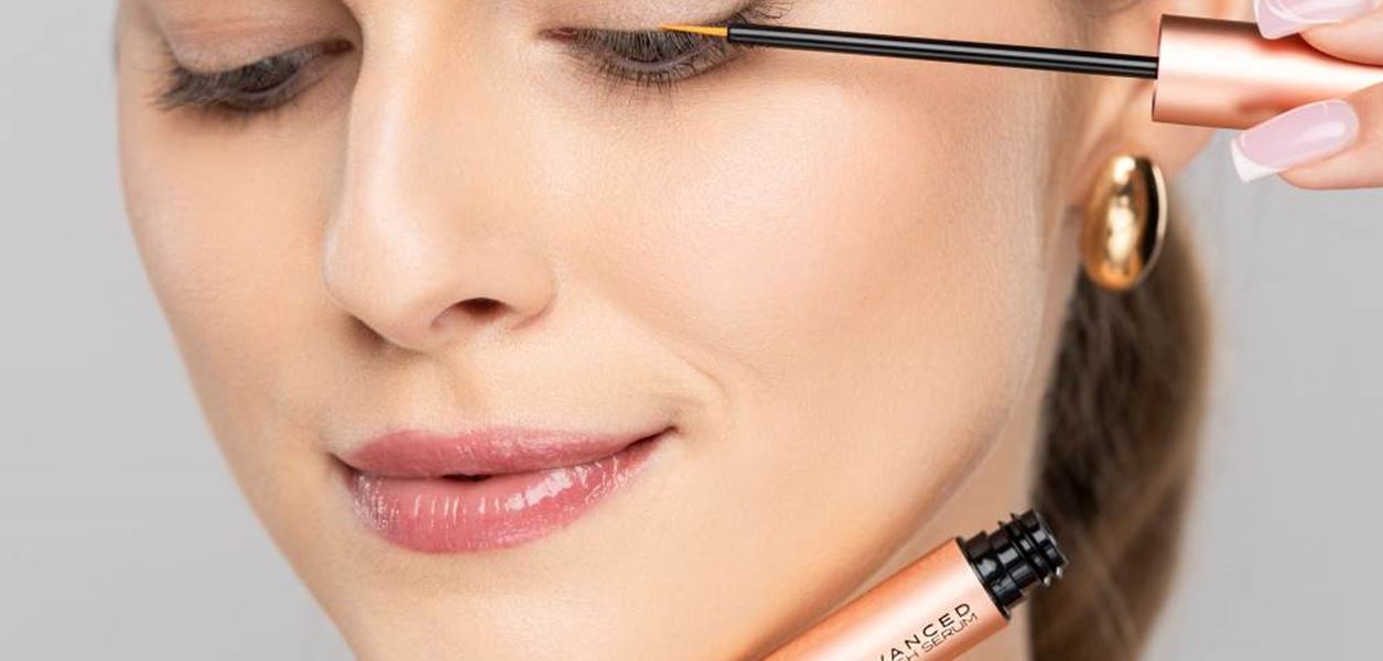 Когато изкуствените мигли съсипаха професионалния ми имидж