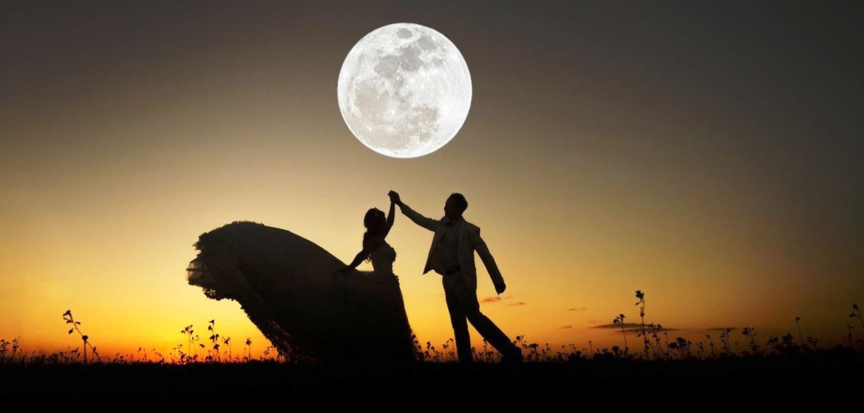 Втори летен месец, второ пълнолуние във Водолей