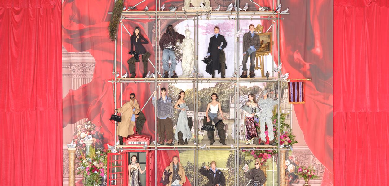 Смели форми, живи архиви, класически експерименти, това е H&amp;M Glenn Martens