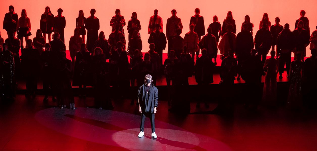 Valentino, пънк романтика и още нещо