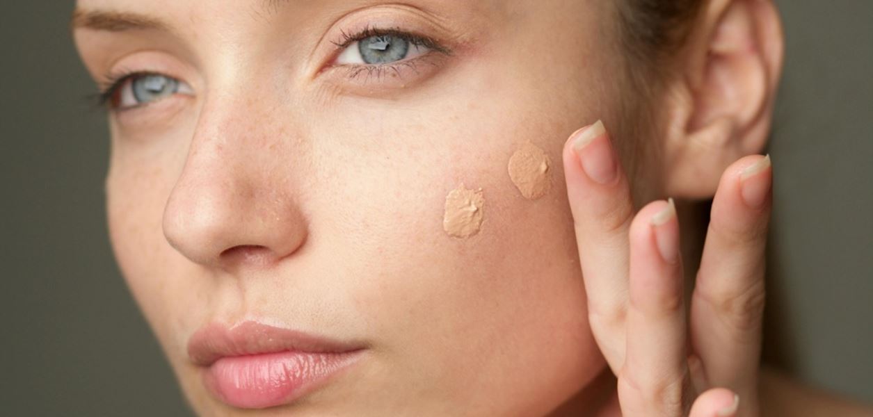 Трикът, с който ще постигнете перфектния фон дьо тен