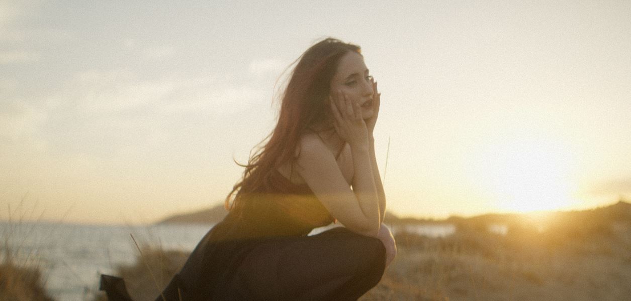 ALMA, Claydee и Coyot представят съвместния си хит &quot;Falling&quot;