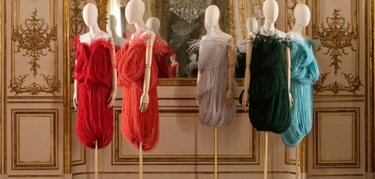 Необикновеното шоу на Loewe за Седмица на модата в Париж