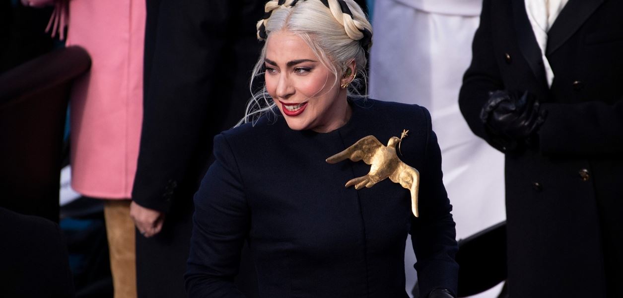 Лейди Гага обясни значението на брошката от инаугурацията на Джо Байдън