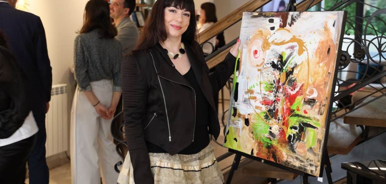 Картини отвъд думите: Визуално пътешествие с Ели Герасимова