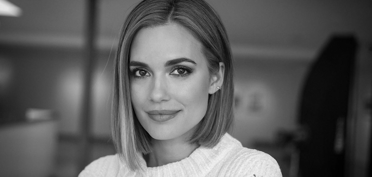 Не, Тори ДеВито няма да сложи филтър на живота си