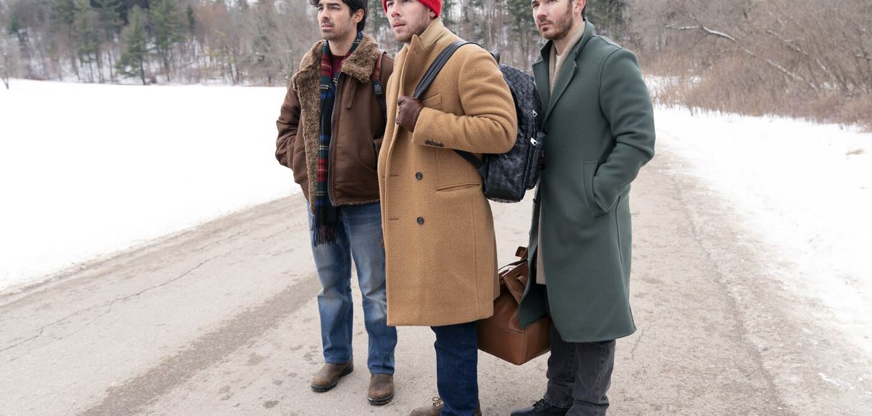 It's a Very Jonas Christmas, но има причина за това