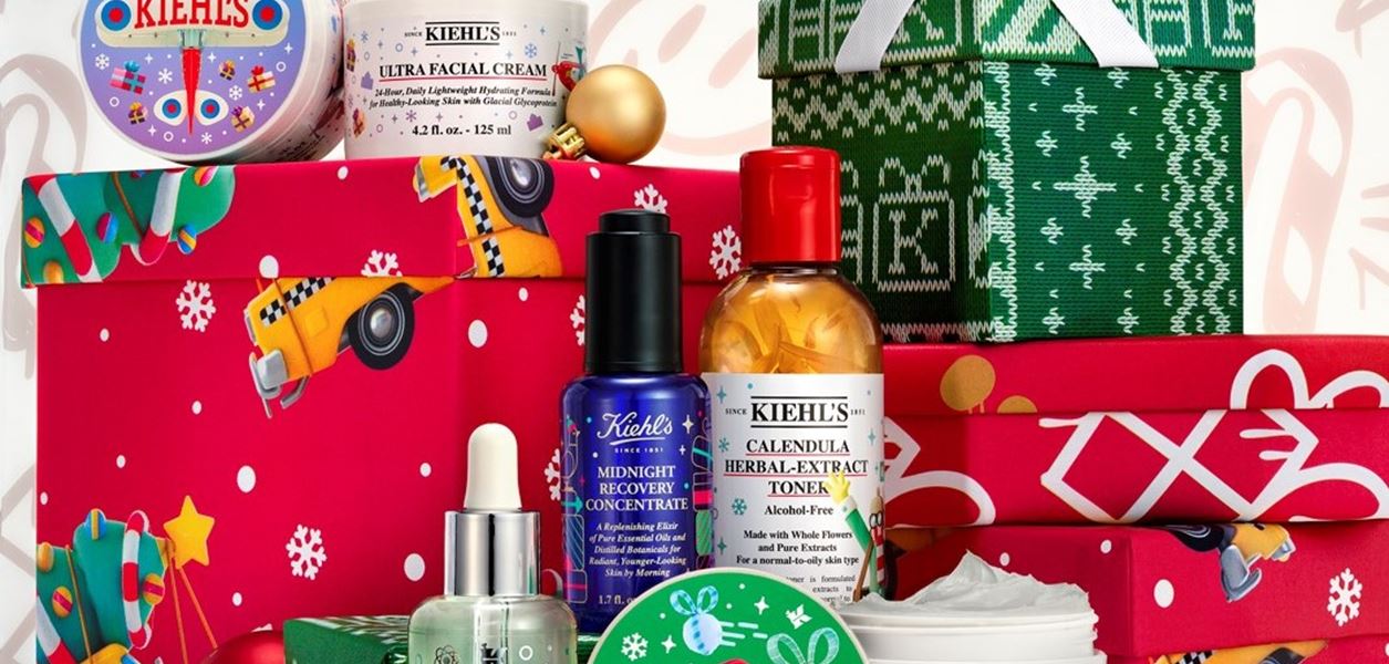 Любимите skincare продукти греят в празнични 3D тоалети