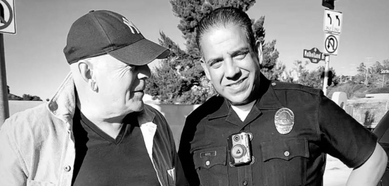 Брус Уилис с първа публична поява след диагнозата деменция