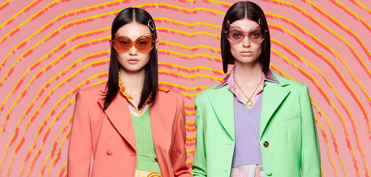 Забавна нова реалност от Versace