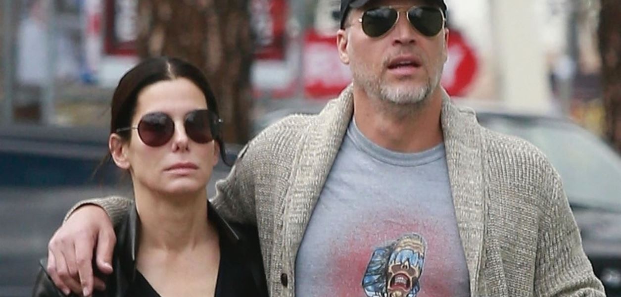 Сандра Бълок се е врекла във вярност на Брайън Рандъл