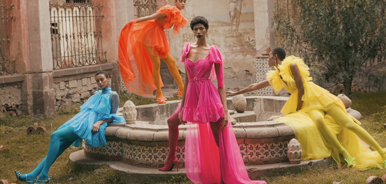 Yes, ще носим ярки цветове и през есента