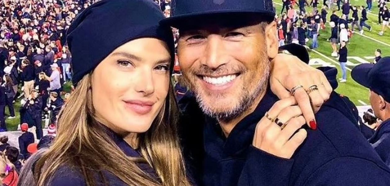 Алесандра Амброзио се раздели с приятеля си