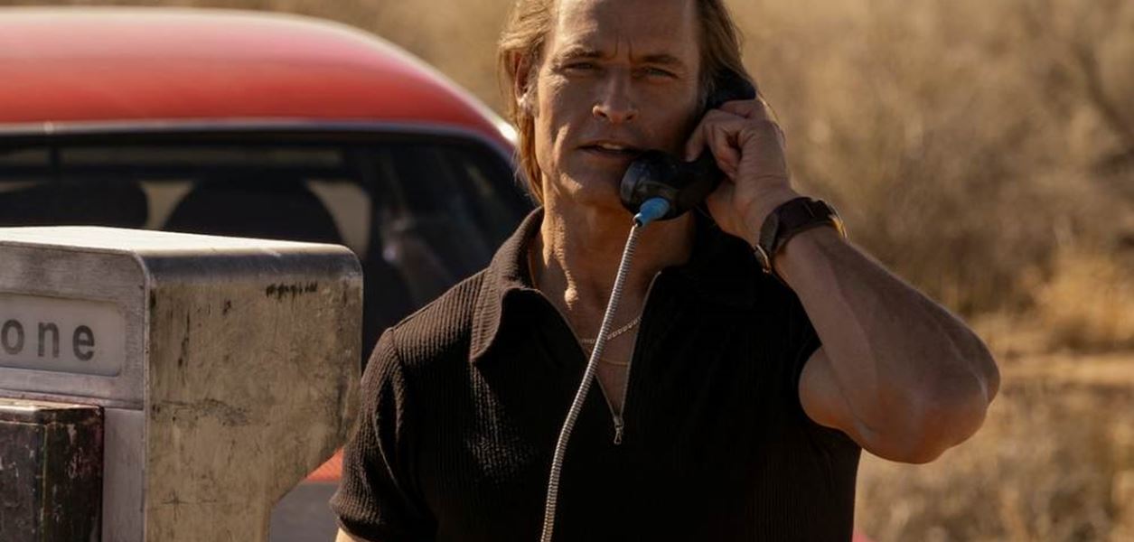 Джош Холоуей се завръща с &quot;Пушилка&quot; само по Max