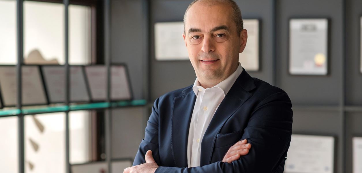 Имплантологията връща красивата усмивка