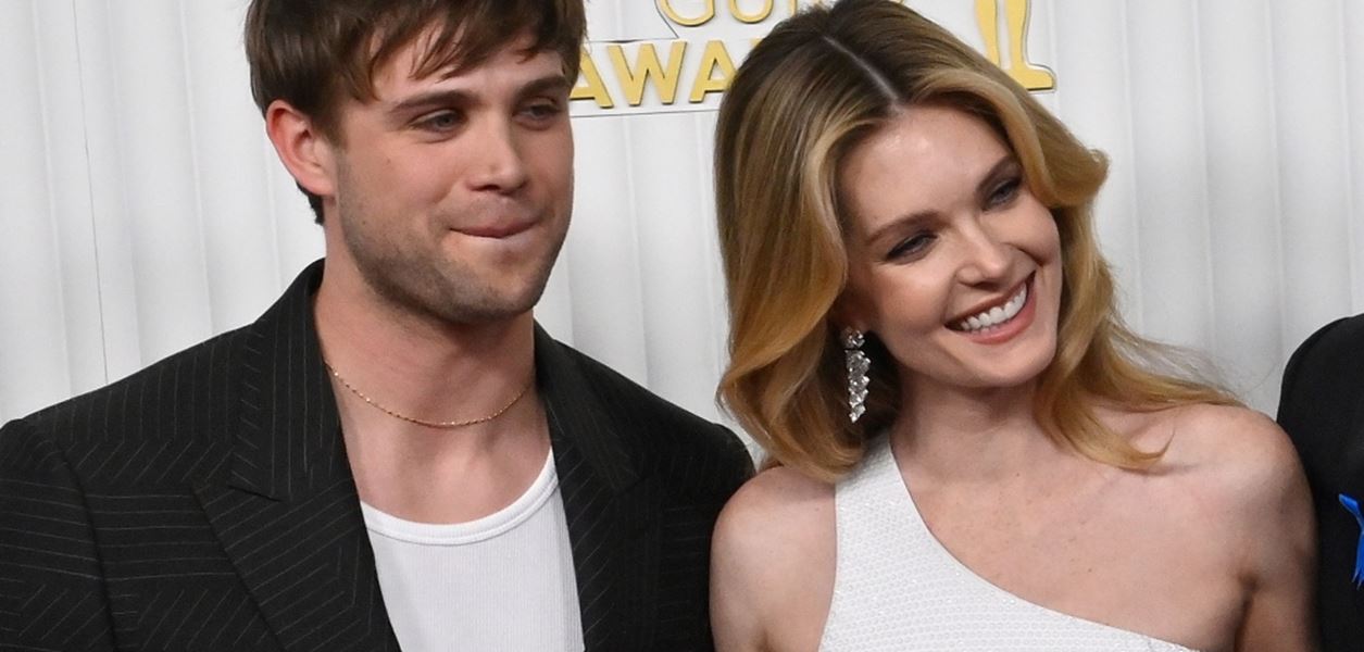 Меган Фейхи и Лео Уудал от "Белият лотос" разкриха любовта си