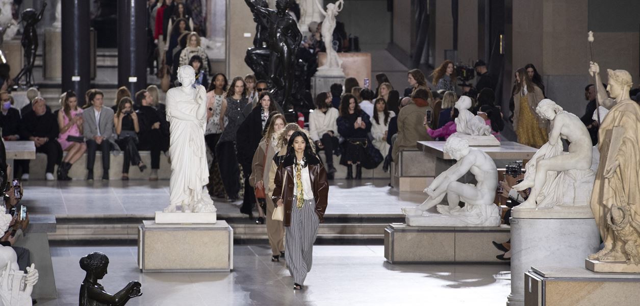 Младостта и свободата продължават да вдъхновяват Louis Vuitton