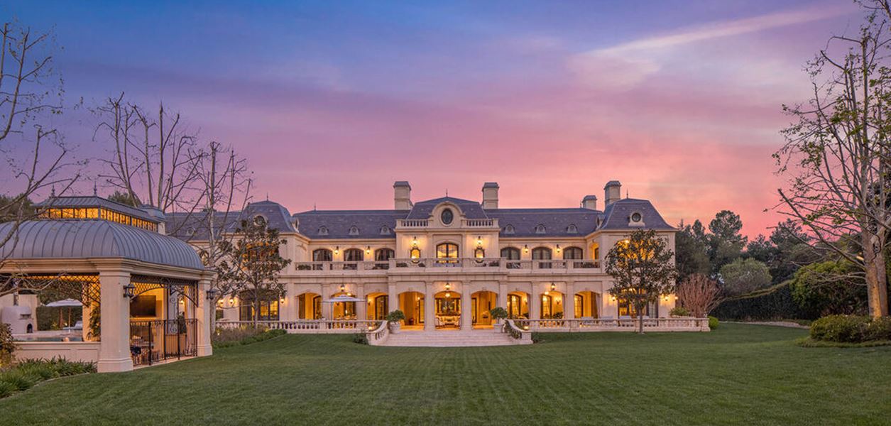 Марк Уолбърг продаде имението си, за да преследва мечтите си