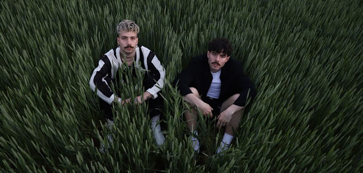 МОЛЕЦ и турнето, което всички чакахме